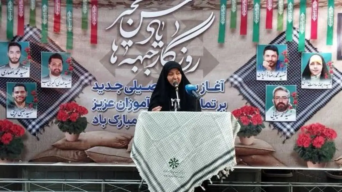 دو ویژگی اصلی ملت ایران «عشق به خرد و دانایی» و «پایبندی به عدالت» است