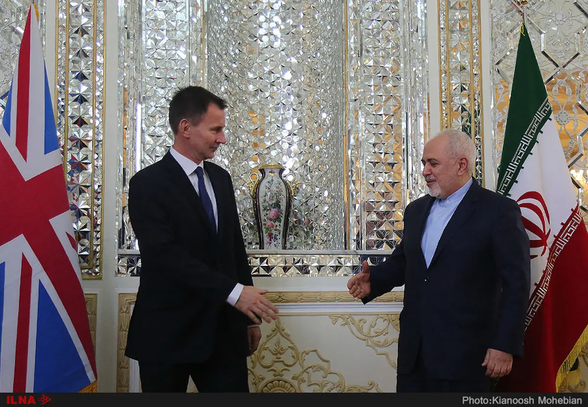 گزارش توییتری ظریف از رایزنی‌اش با وزیر خارجه انگلیس در تهران