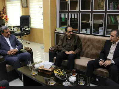 کاشی گیلانا موقتا تعطیل می شود/استفاده کارگران از مقرری بیمه بیکاری 