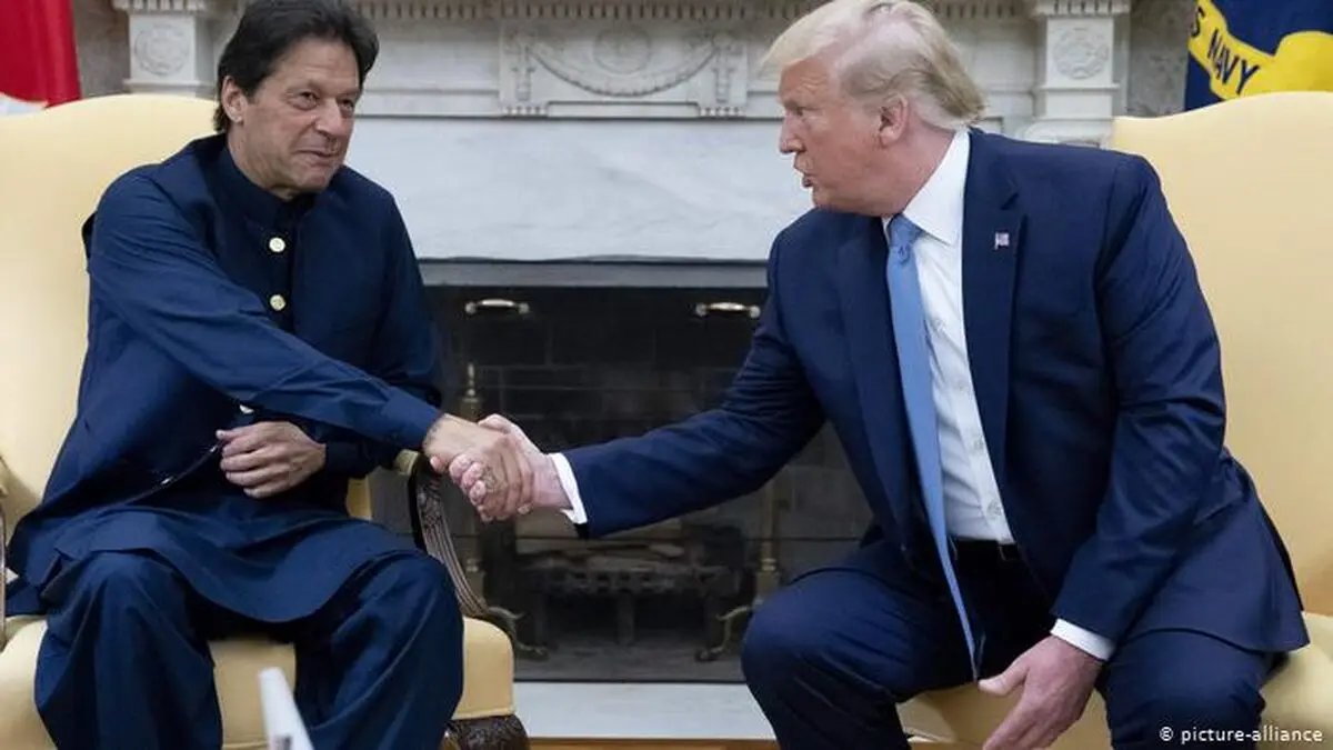 دیدار عمران خان و دونالد ترامپ در حاشیه مجمع جهانی اقتصاد 