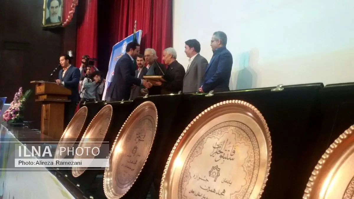  بستر توسعه پایدار همه جانبه در جامعه آموزش و پرورش است