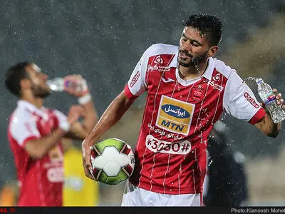 دردسر جنجالی برای مدافع پرسپولیس در آستانه دربی (تصویر)
