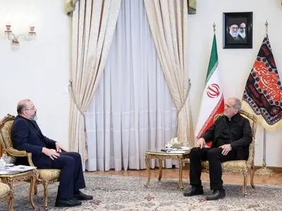 رئیس دیوان محاسبات با پزشکیان دیدار کرد