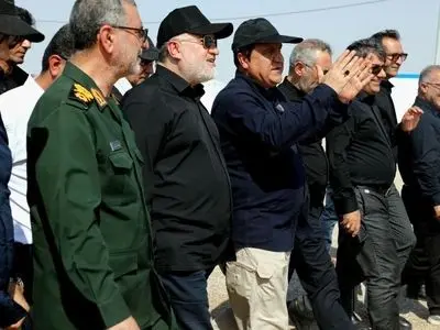 تهران برای تسریع در تکمیل زیرساخت‌های مرز چیلات پای کار است