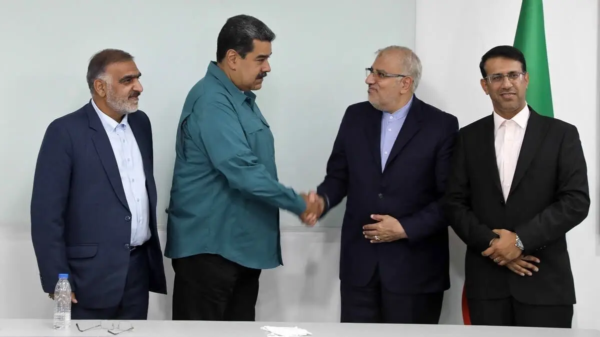 ایران وفنزویلا تبحثان بشان سبل تجاوز الحظر الامیرکی
