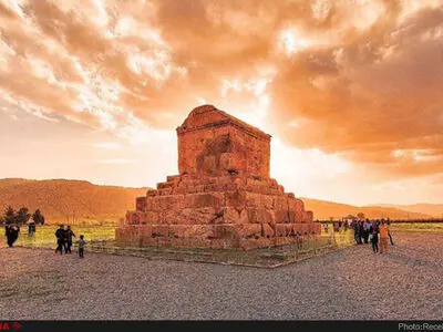 کوروش را از تاریخ ایران نمی‌توان حذف کرد