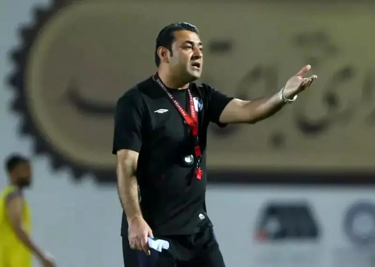 فاضلی: دستیار ساپینتو بیش از حد روی داور فشار آورد