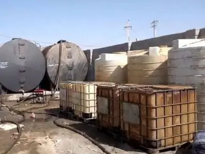 کشف کارگاه تولید مشک‌های ماری ویژه حمل سوخت قاچاق در بندرعباس 
