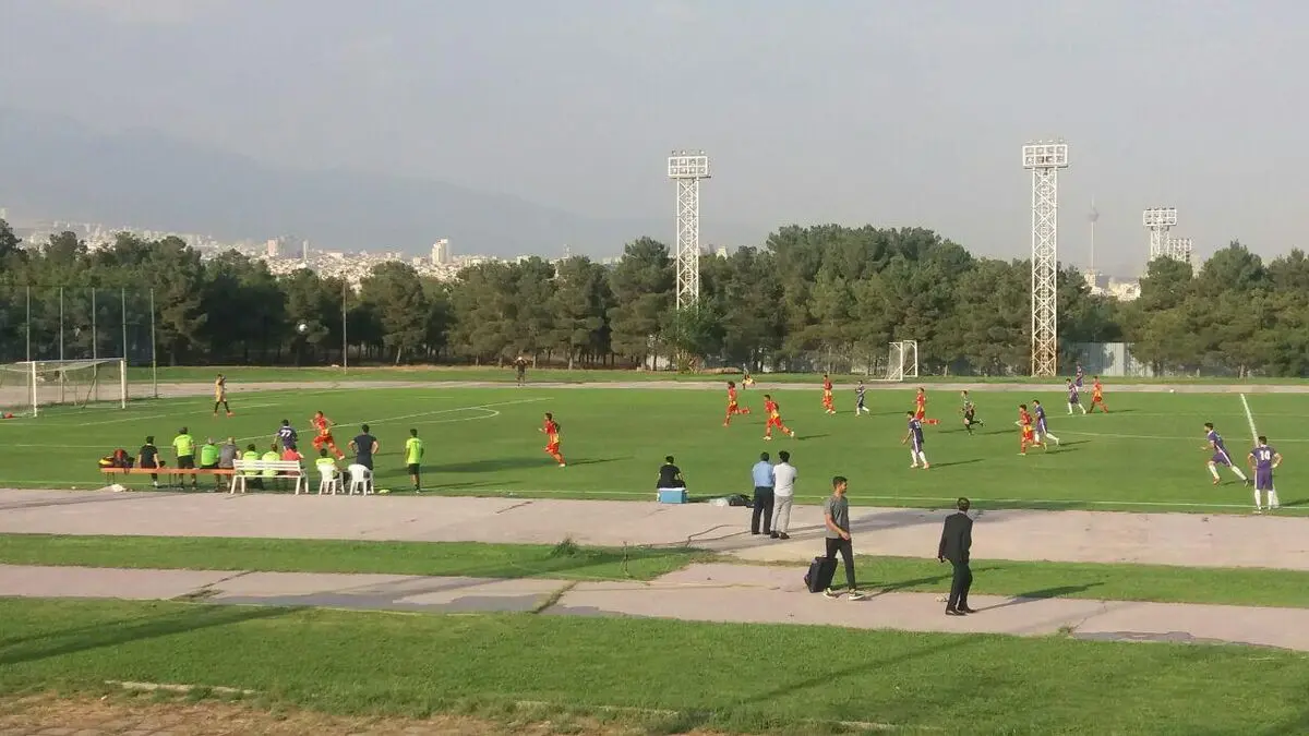 یخبندان آزادی در اوج گرما؛ تساوی بدون گل سپیدرود و فولاد 