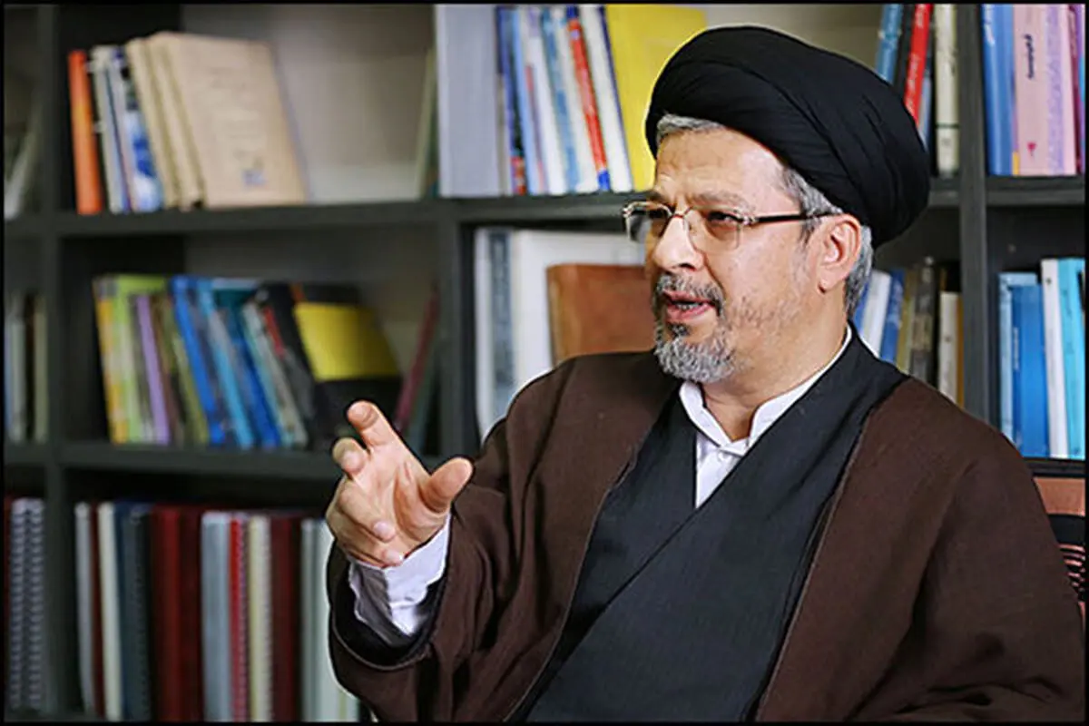 پیام دبیر شورای عالی انقلاب فرهنگی به مناسبت گرامیداشت روز معلم و استاد