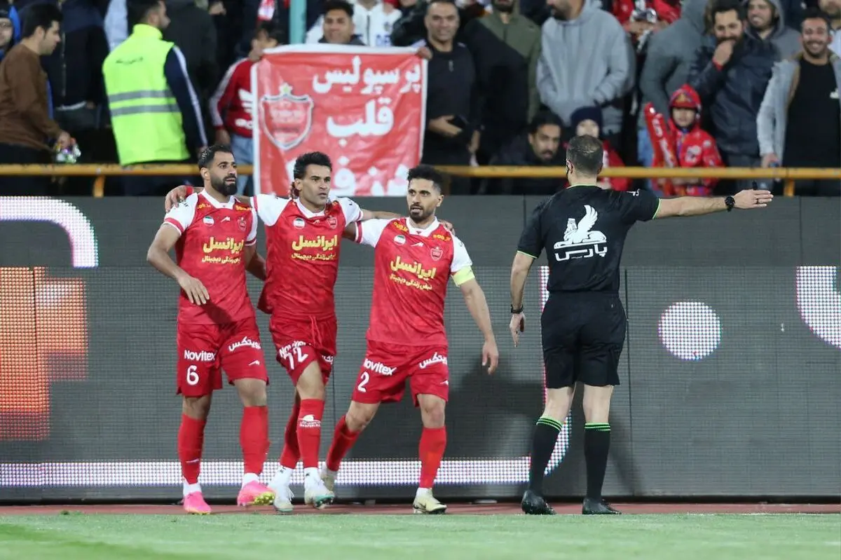 کرمانی مقدم: شانس قهرمانی پرسپولیس بیشتر از استقلال است