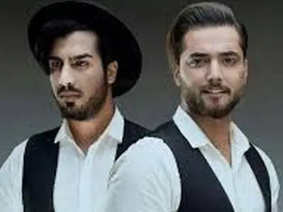اشک و بوسه‌های مادر پسری در کنسرت ماکان بند دل‌ها را لرزاند/فیلم