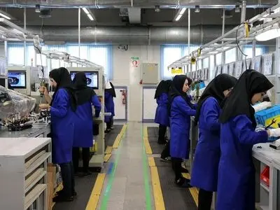 مسئولین نرخ مشارکت اقتصادی زنان را در گلستان افزایش دهند/حضور زنان در عرصه‌های اقتصادی یک ضرورت است