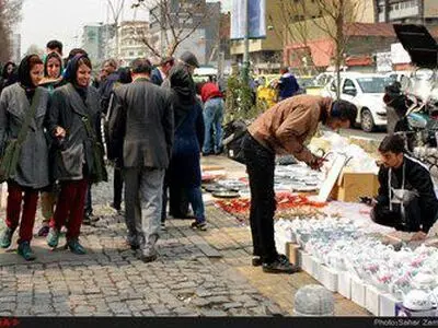 ممانعت از فعالیت دستفروشان تهرانی در چهار‌ راه ولیعصر