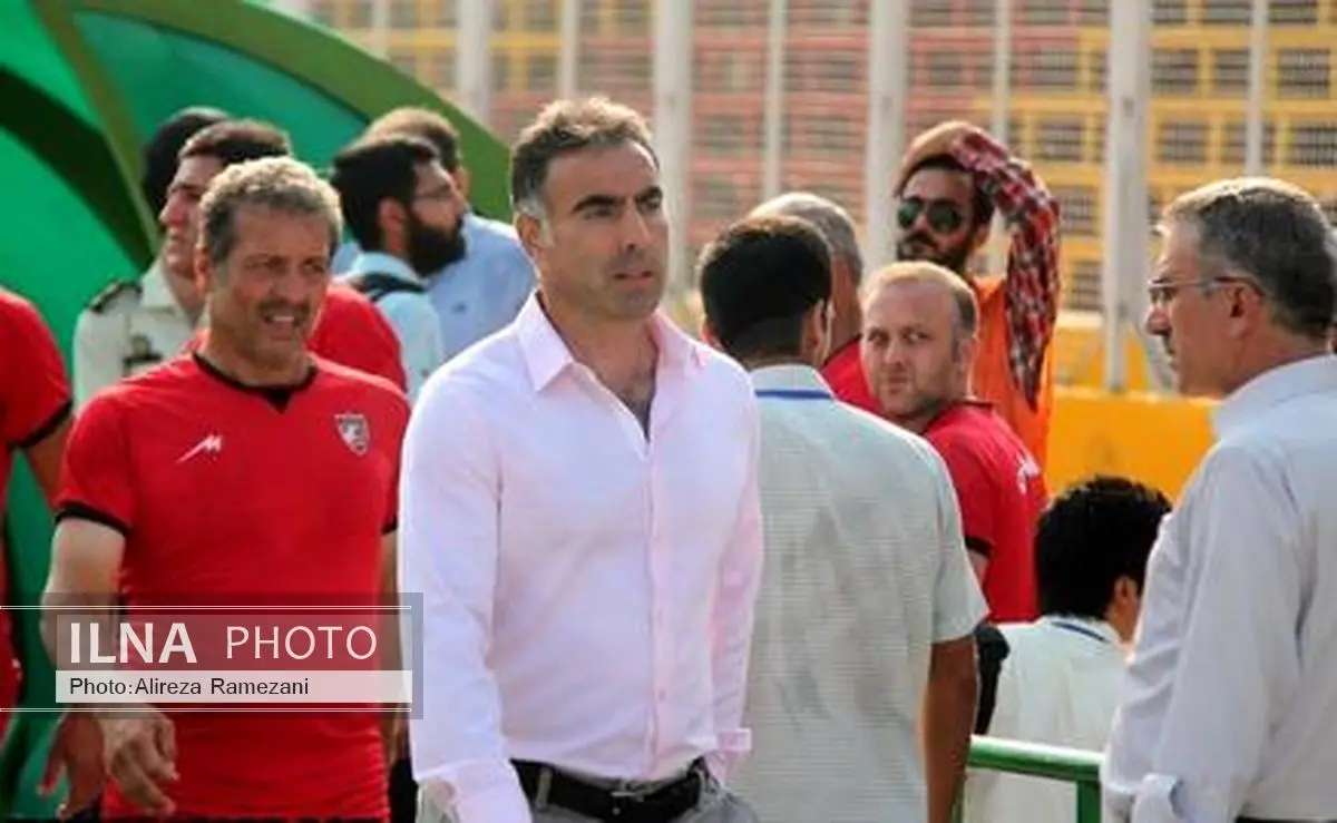 بازیکنان مانع رفتنم شدند/ لیدرهای پولکی جو سکوها را خراب کردند