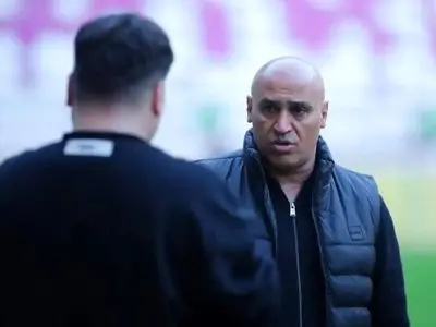 توقف الطلبه منصوریان در خانه