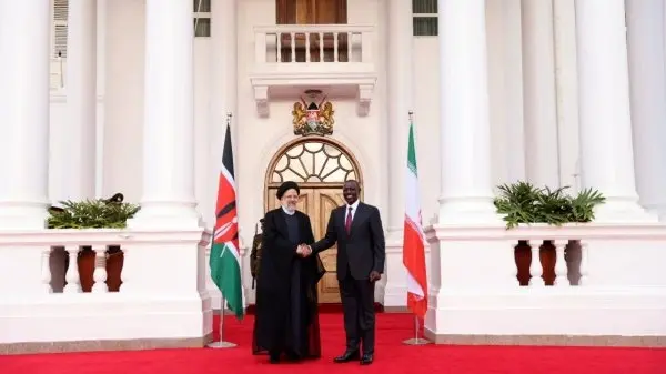 استقبال رسمی ویلیام روتو از دکتر رئیسی در کاخ ریاست جمهوری کنیا