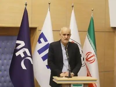 نبی: پوشیدن پیراهن تیم ملی مثل دفاع از خاک کشور است
