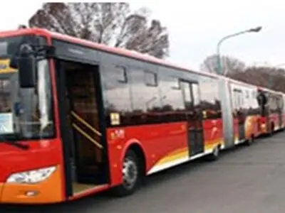 خط تولید اتوبوس‌های پر سرعت " BRT " در تبریز افتتاح شد