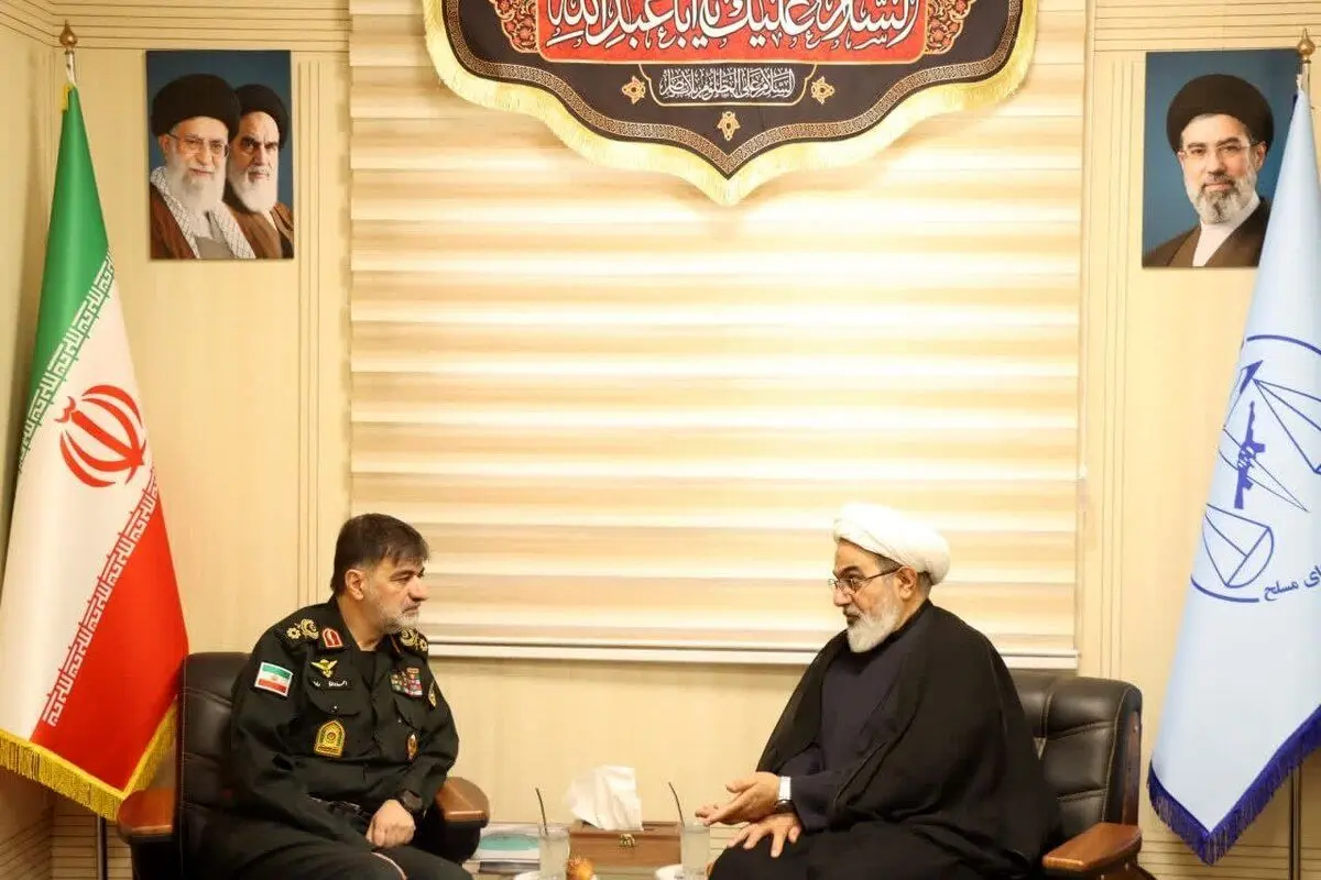 فرمانده کل انتظامی کشور با رئیس سازمان قضایی نیرو‌های مسلح دیدار کرد