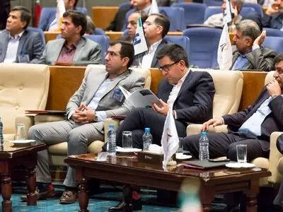البرز مال سه جایزه اجلاس سرآمدان اقتصادی را از آن خود کرد + گزارش تصویری