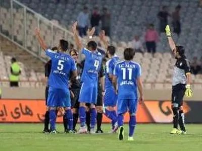 آبی‌ها با پیراهن «نوروزی» گرم کردند