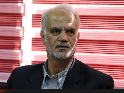 قوانینی در مجلس باید برای عملیاتی شدن بیانیه رهبری تصویب شود/ نباید شخصی ۱۰ شغل داشته باشد و یک جوان تحصیلکرده بیکار بماند