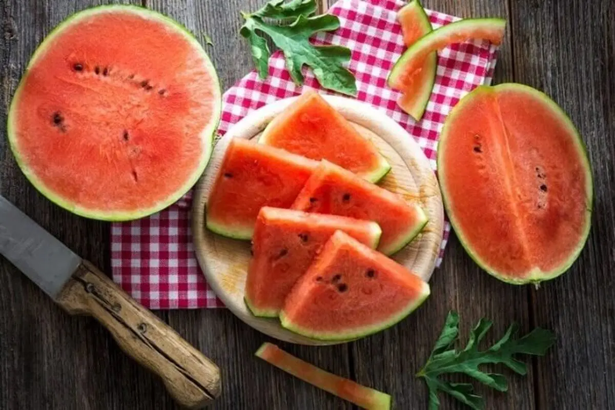 به این دلایل تخم هندوانه را دور نریزید 