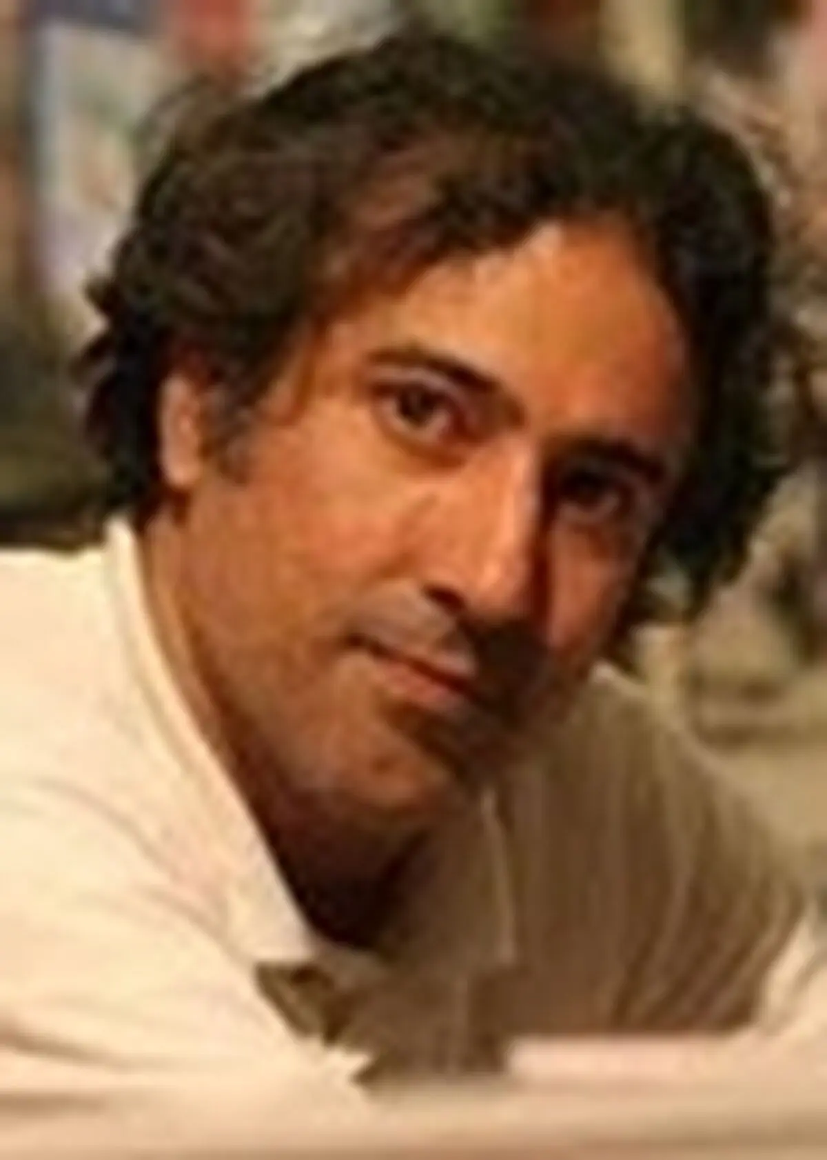 «ناقوس‌ها برای چی ن به صدا درمی‌آیند؟» روی صحنه می‌رود