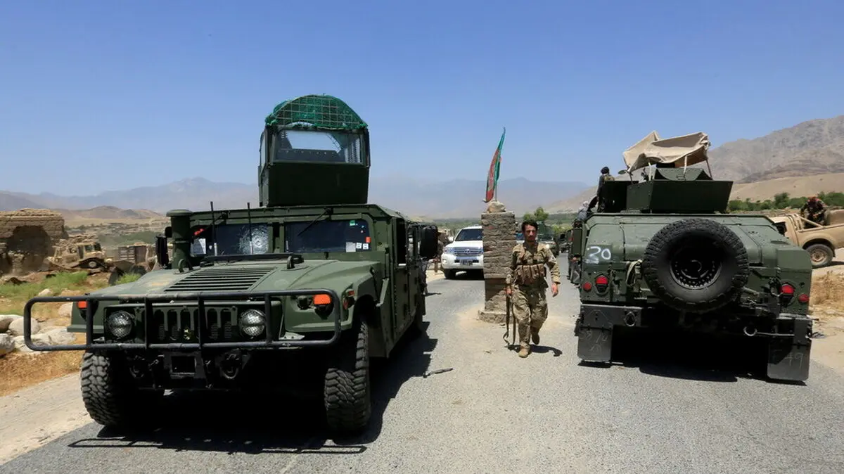 کشته شدن ۴ تن از نیروهای افغان در درگیری با گروه طالبان در ولایت هلمند

