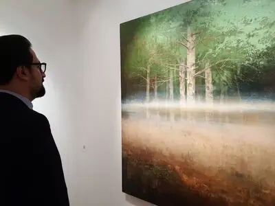 بازدید معاون هنری از نمایشگاه «خلوت ازدار»