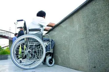 معلولان بی‌پناه‌تر از همیشه؛ مسئولان شرایط بحرانی را درک کنند