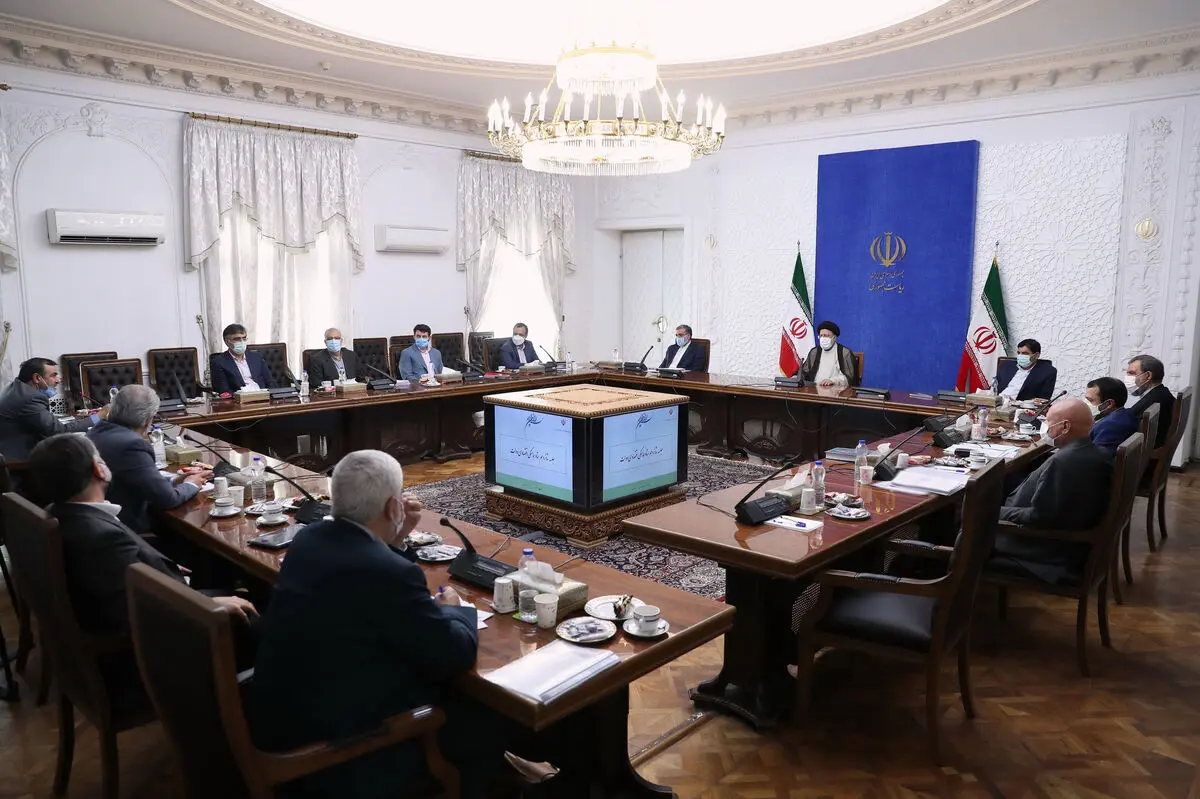 ساماندهی و بهبود وضعیت مالی بانک رفاه کارگران در جلسه ستاد هماهنگی اقتصادی دولت بررسی شد