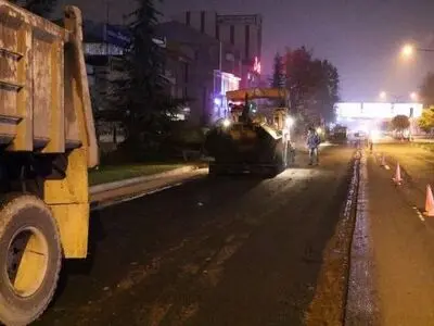 آسفالت مسیر گلباغ نماز به طرف چهار راه گلسار و پل بوسار رشت