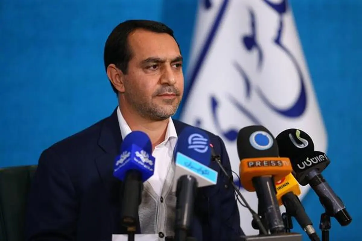 باید برای سرمایه‌گذاران در بخش مولد اقتصاد فرش قرمز پهن کرد