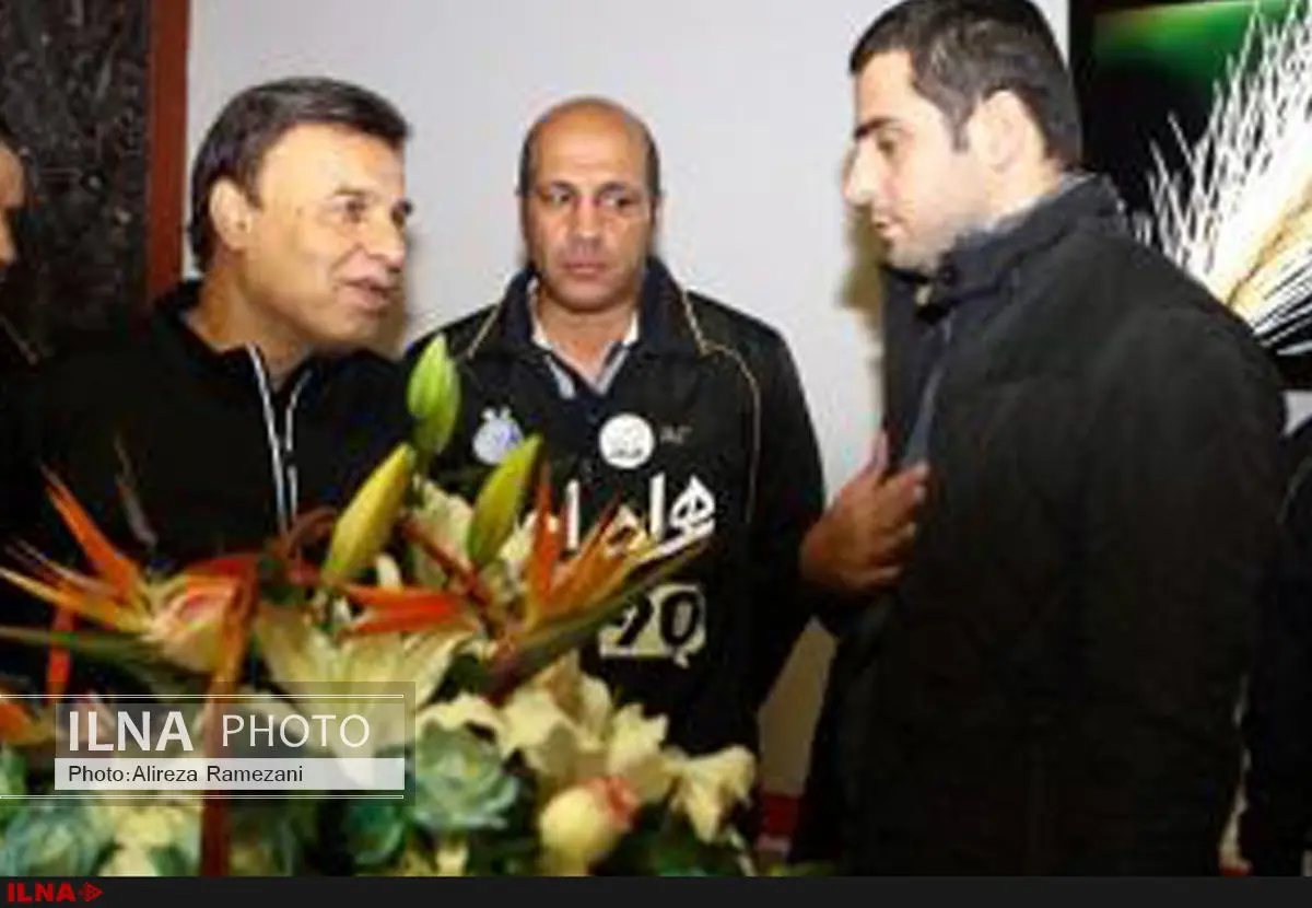 "مظلومی" با حضورش مجوز اجرای "علی ضیا" را صادر کرد
