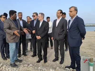 بازدید معاون گردشگری کشور از اسکله گردشگری بندرعباس
