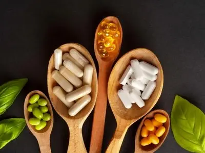 هرگز این پنج دارو را با مولتی‌ویتامین مصرف نکنید