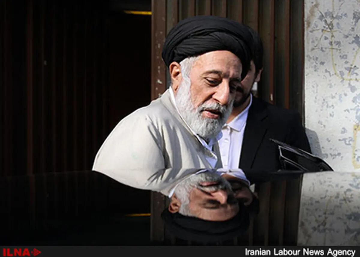 تکذیب خبر دیدار انتخاباتی کروبی با هادی خامنه‌ای + صدا