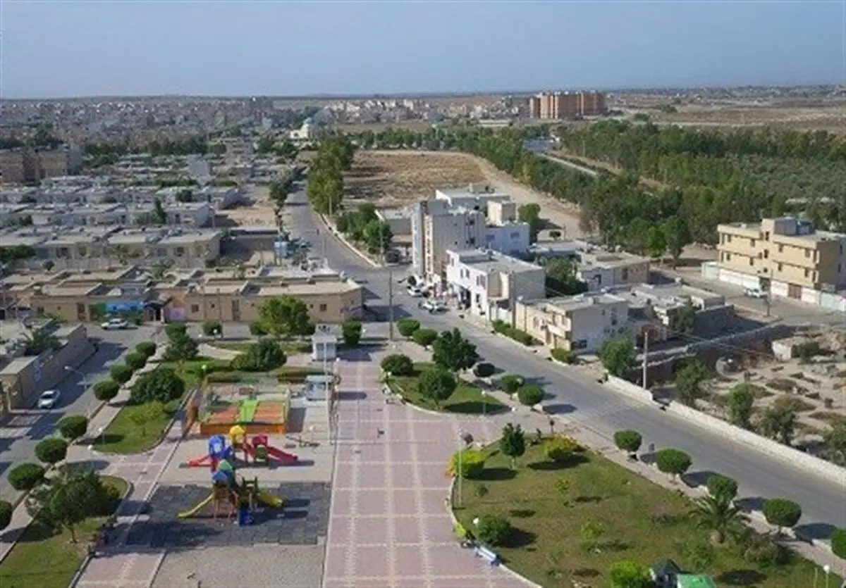 حل مشکل فاضلاب شهری خارج از توان شورا و شهرداری است/ بزرگترین کار شهرداری در این دوره روشنایی معابر بود