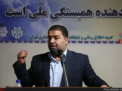 قالیباف شهر سوخته را تحویل شورای شهر بعدی می‌دهد/ انتخابات عرصه حلوا پخش کردن نیست