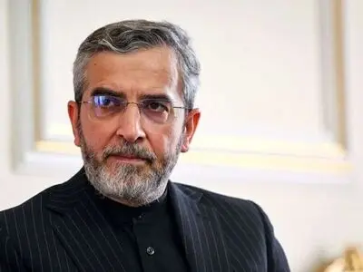 صیانت از استقلال و هویت ملی از مهمترین جلوه‌های اساسی رویکرد رهبری شهید است