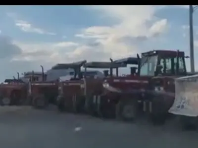 اعتراض جمعی از کشاورزان شرق اصفهان به قطعی آب
