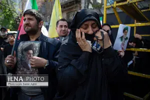 مراسم بزرگداشت چهلم رهبر شهید ایران در مصلای تهران آغاز شد+ فیلم