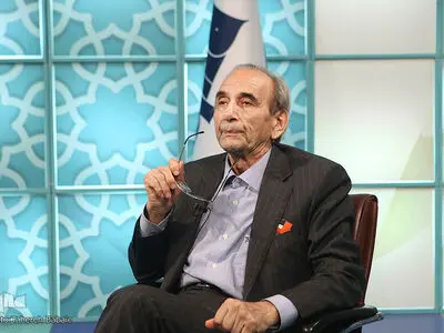 چگونه به استقبال نابودی کل منابع آبی کشور رفتیم / حواس مسئولان به تأمین آب نیست 