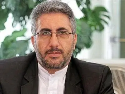 پراکندگی قوانین در خصوص آموزش اتباع بیگانه ناشی از تصمیم گیری‌های اشتباه است