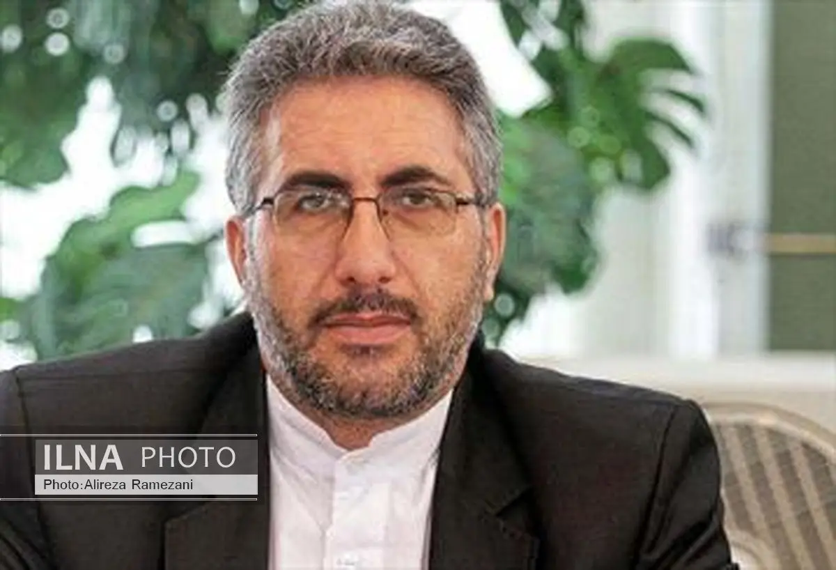 پراکندگی قوانین در خصوص آموزش اتباع بیگانه ناشی از تصمیم گیریهای اشتباه است