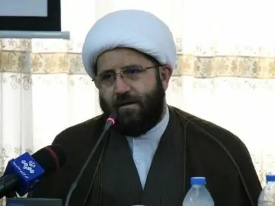 حضور تشکل‌های دانشجویی در پیش خطبه‌های نماز جمعه فرصتی ارزشمند برای نظام اسلامی است