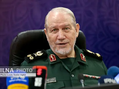 سرلشکر رحیم صفوی انتصابات جدید فرماندهان نیروهای مسلح را تبریک گفت