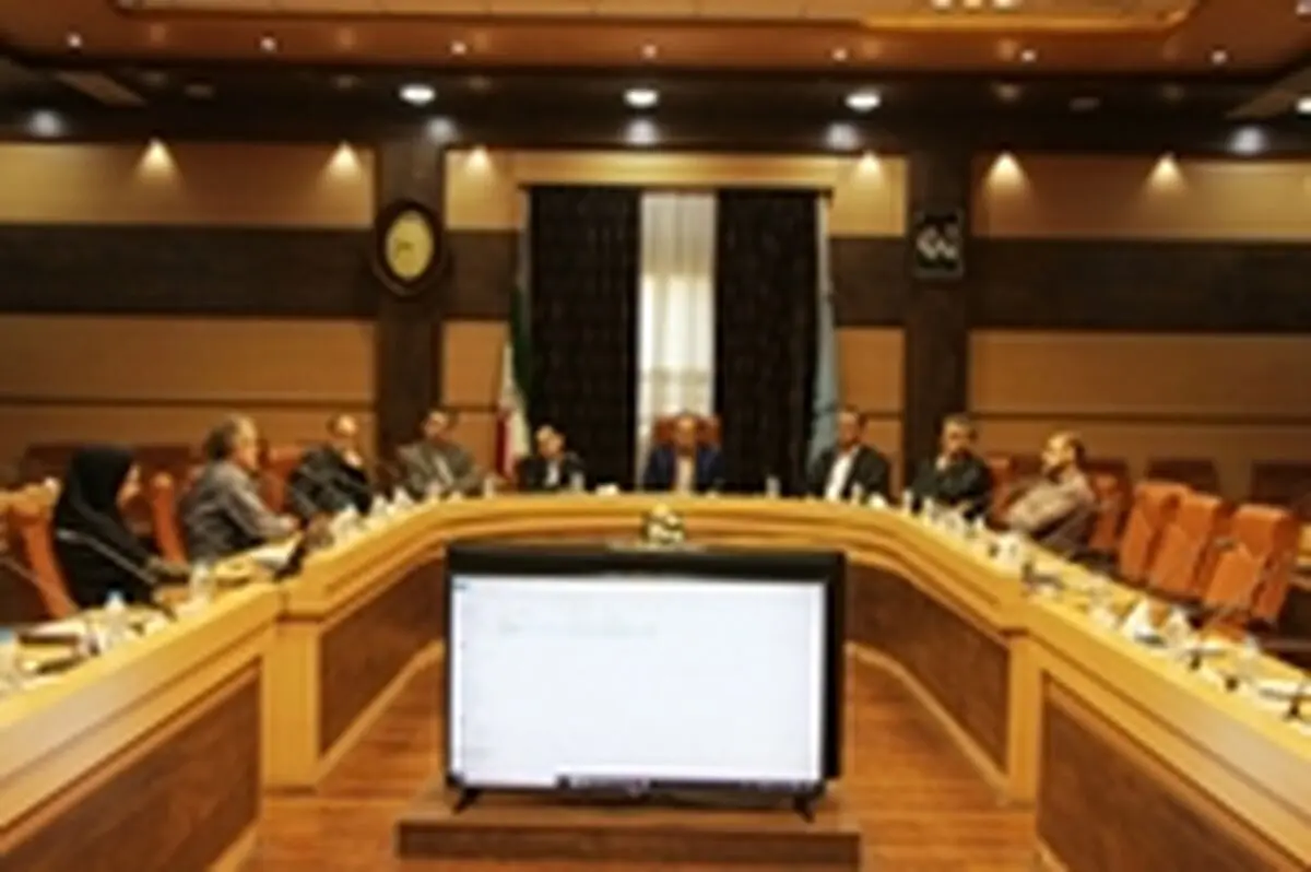 اتخاد تصمیمات جدید نیازمند خرد جمعی است
